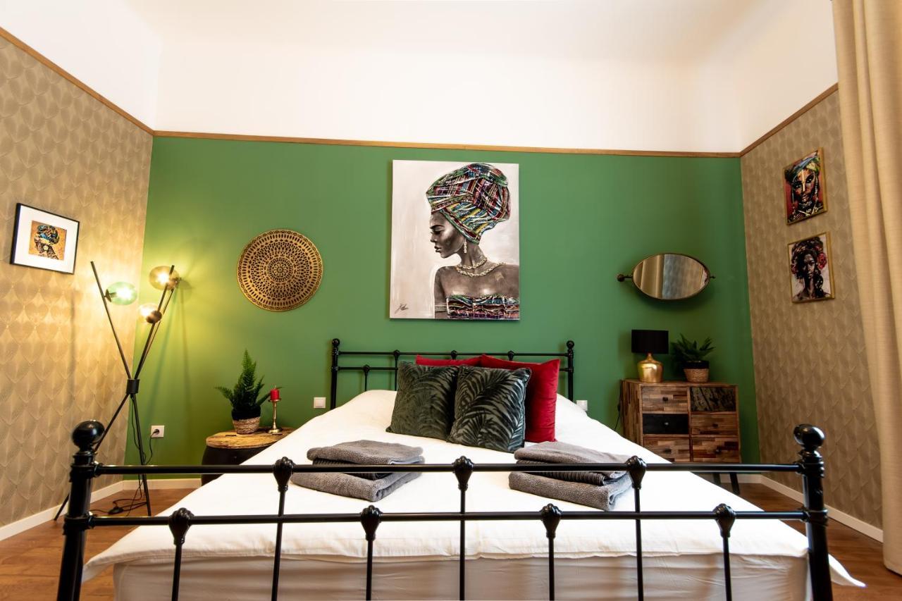 Zur Linde Apartment Sibiu Ngoại thất bức ảnh