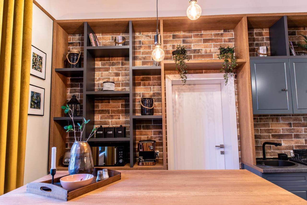 Zur Linde Apartment Sibiu Ngoại thất bức ảnh
