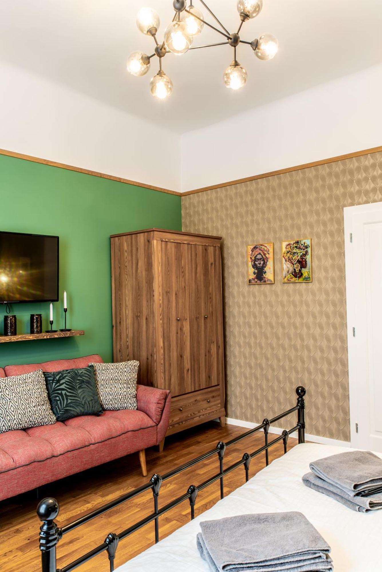 Zur Linde Apartment Sibiu Phòng bức ảnh