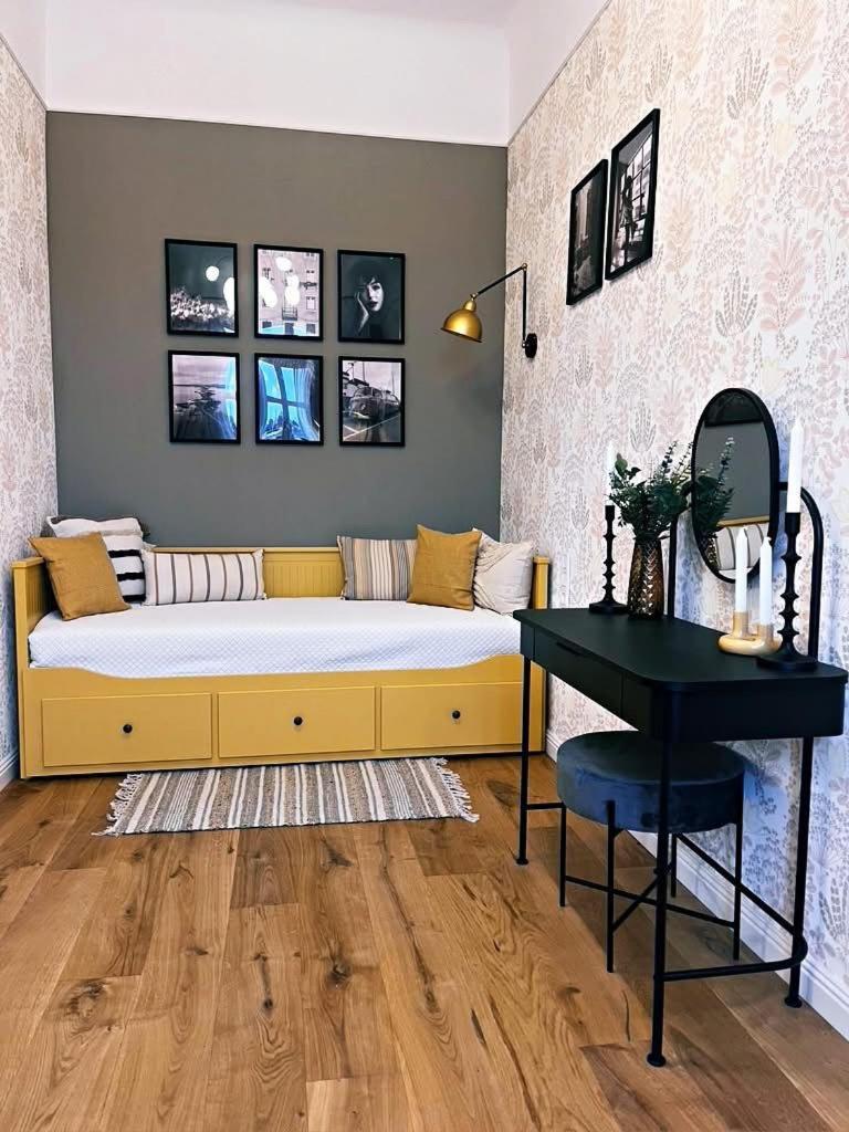Zur Linde Apartment Sibiu Ngoại thất bức ảnh